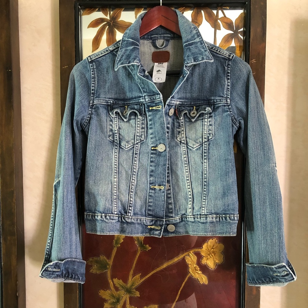 Levi’s vintage style waist semi-crop jacket